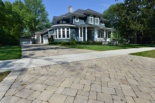 Best Custom driveway paver designs in Capac, MI